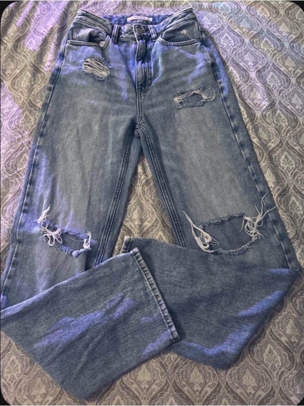 PacSun Women's Distressed Light Blue Boyfriend Jeans